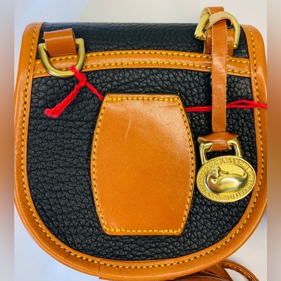Vintage Dooney & Bourke All Weather Black and Tan Mini Crossbody/Belt Bag NWT! - Picture 7 of 11